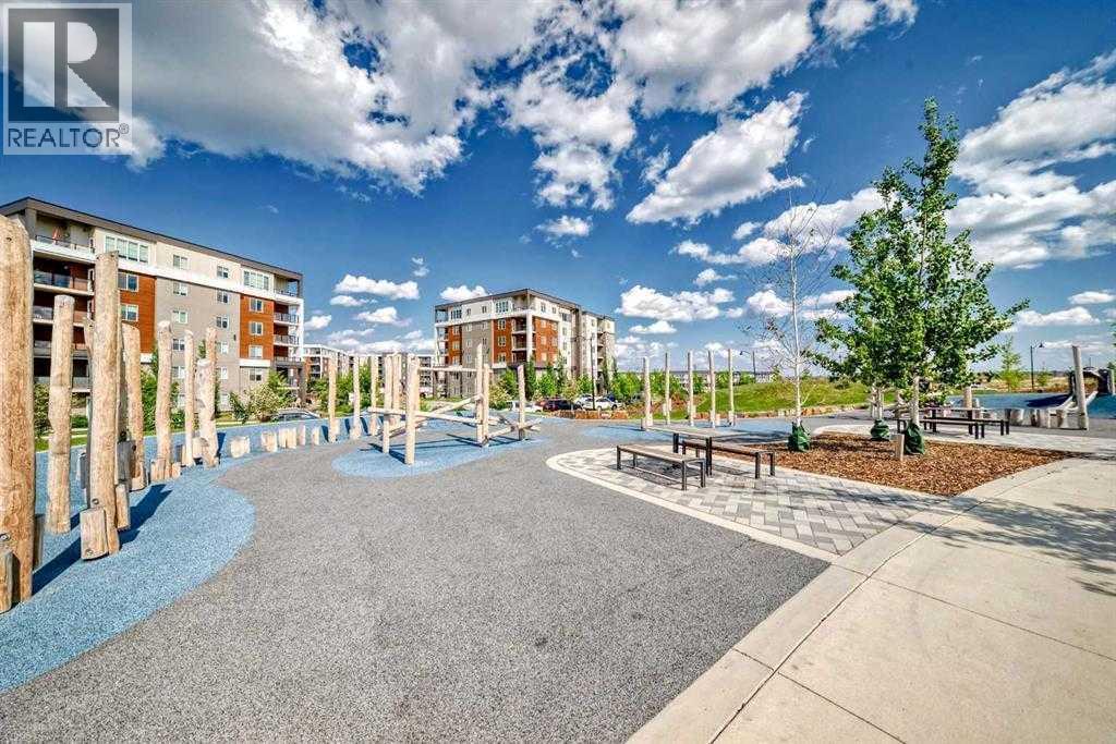 16 Yorkville Landing SW - 24