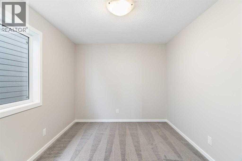 16 Yorkville Landing SW - 14