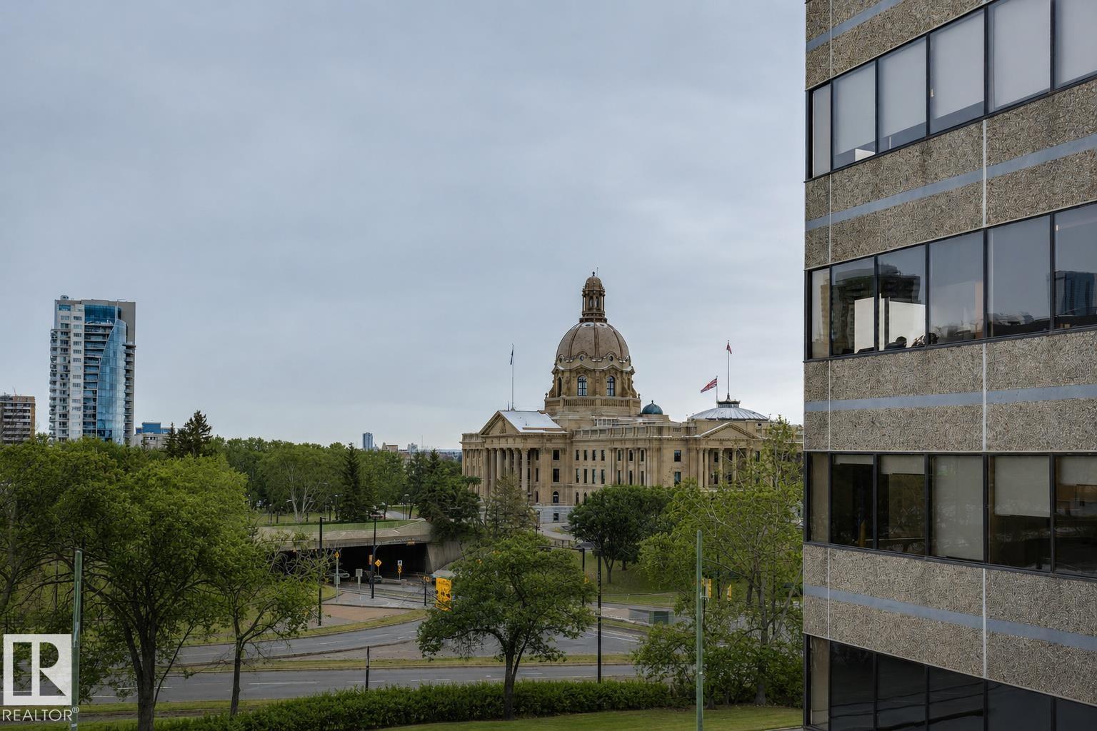 #404 9715 110 ST NW - 14