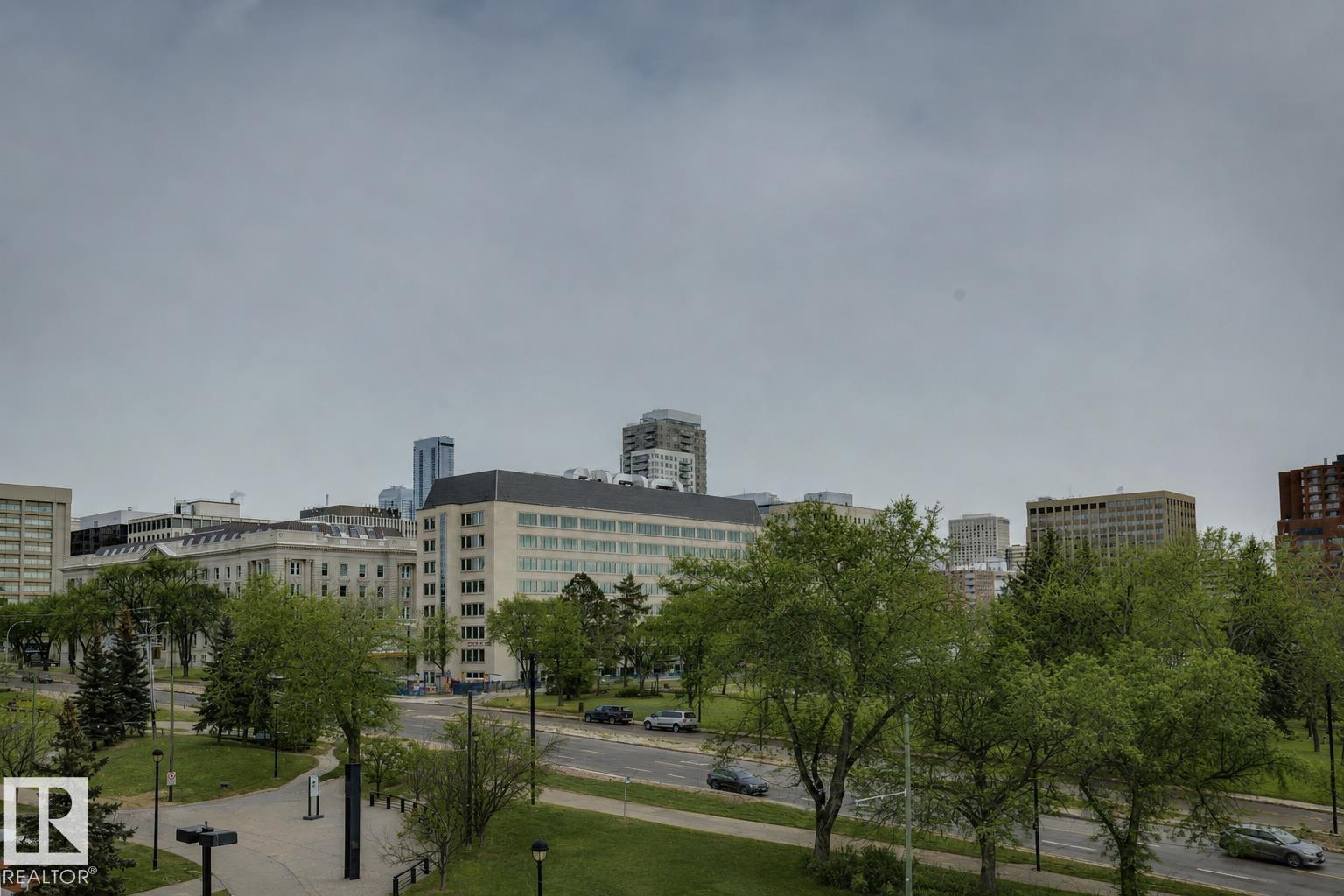#404 9715 110 ST NW - 33