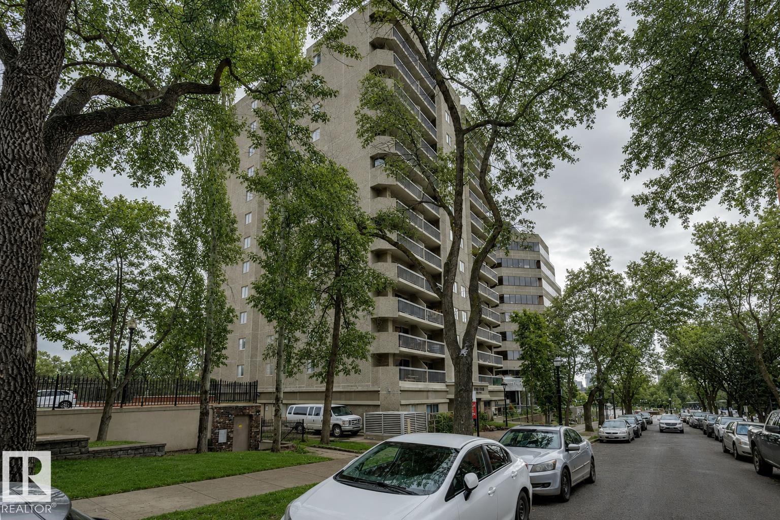 #404 9715 110 ST NW - 34