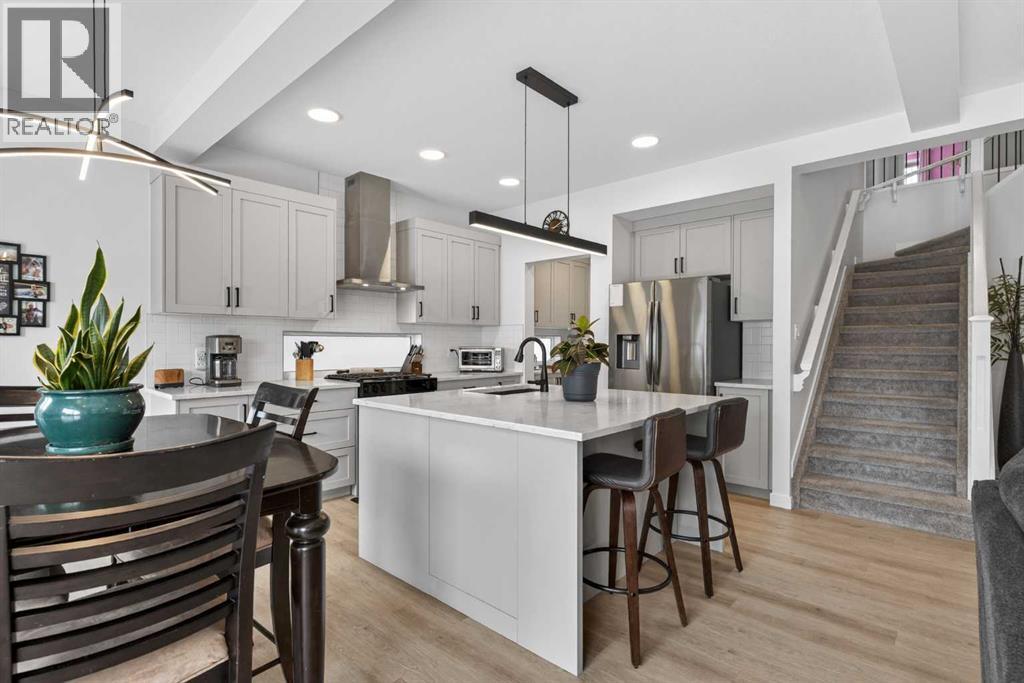 553 Baywater Manor SW - 11