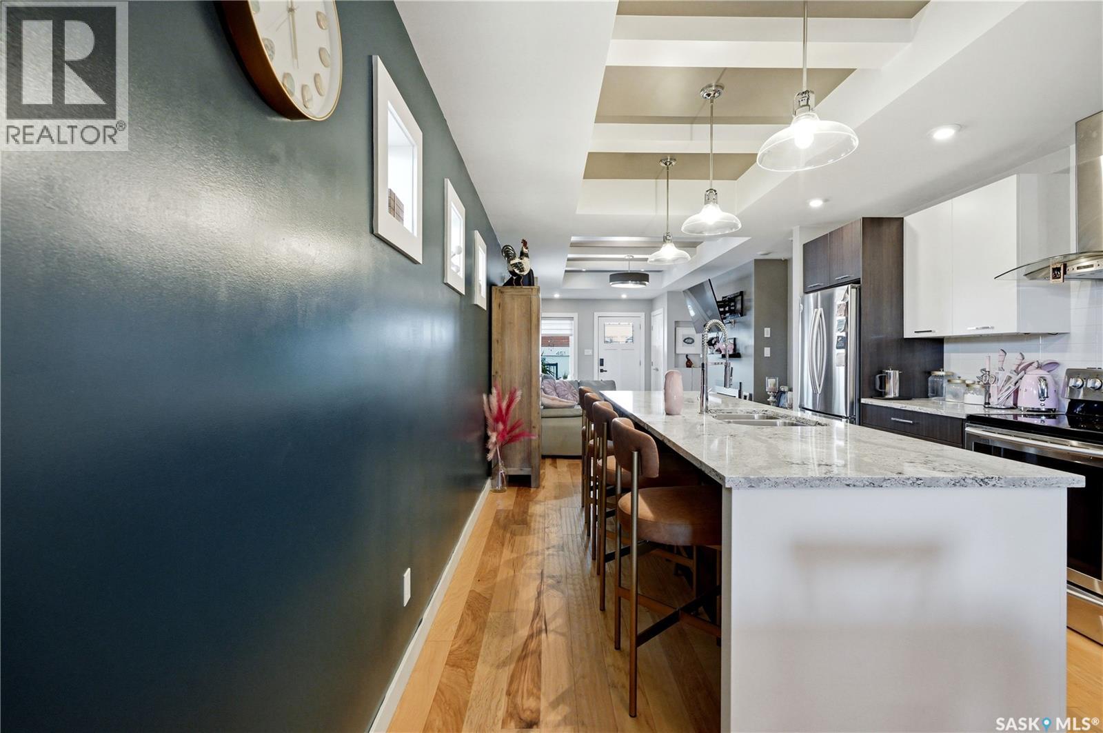 450 Bentley COURT — photo 12