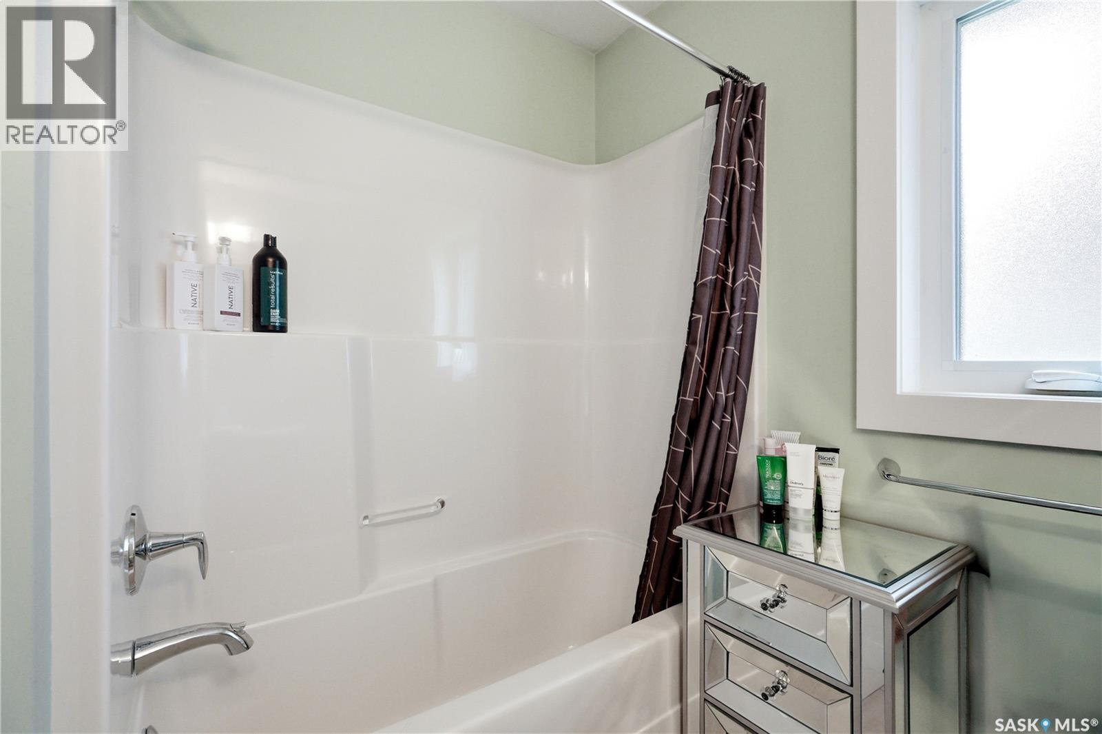 450 Bentley COURT — photo 23