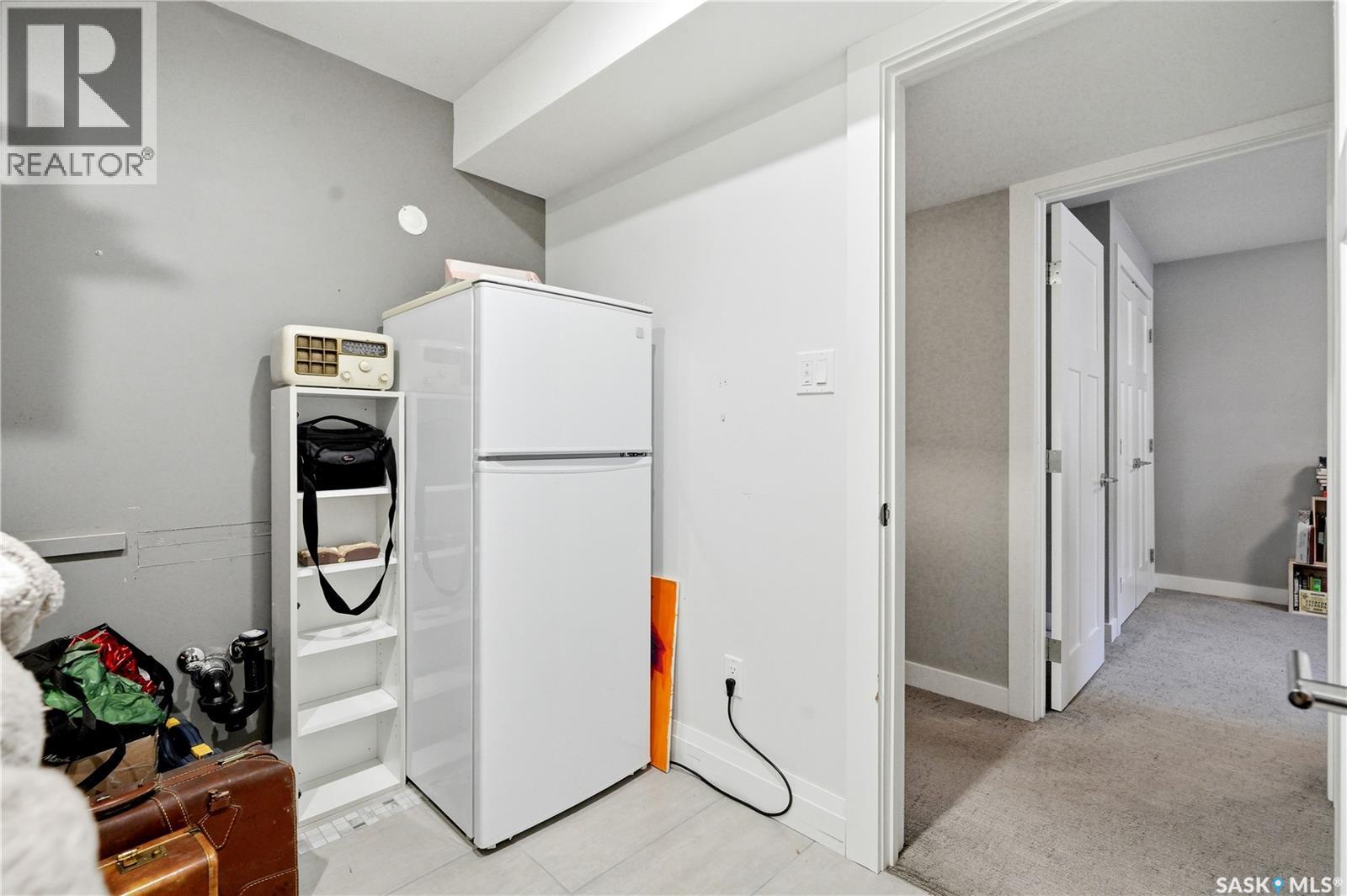 450 Bentley COURT — photo 54