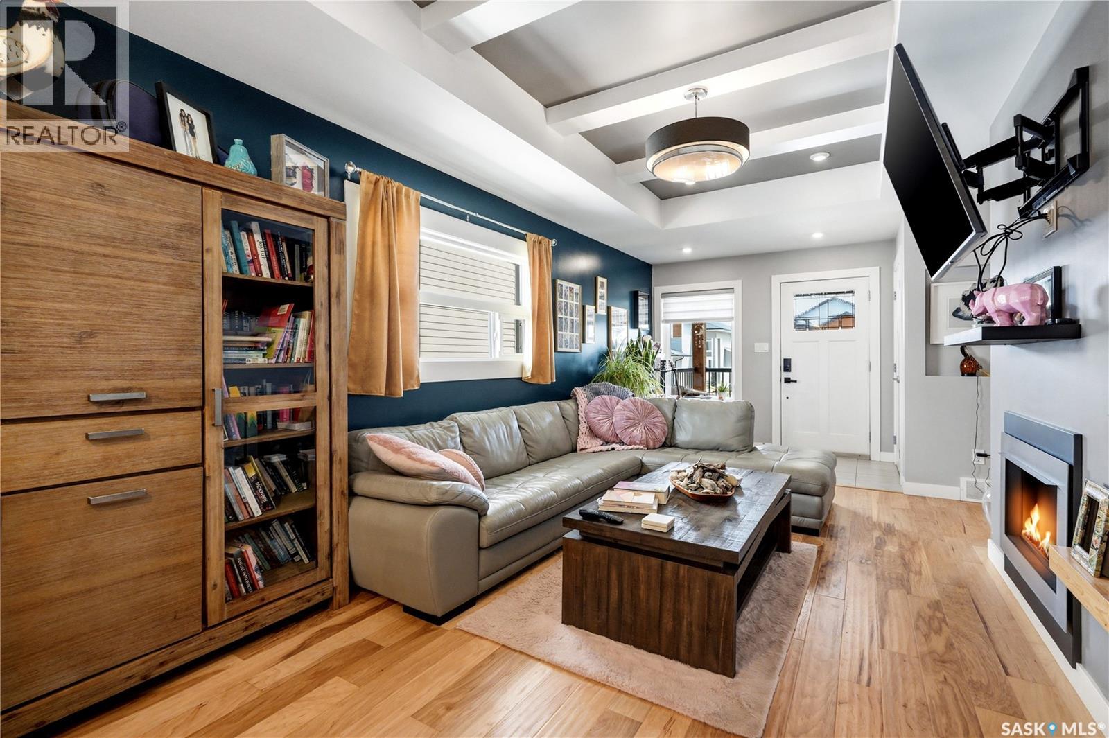 450 Bentley COURT — photo 6