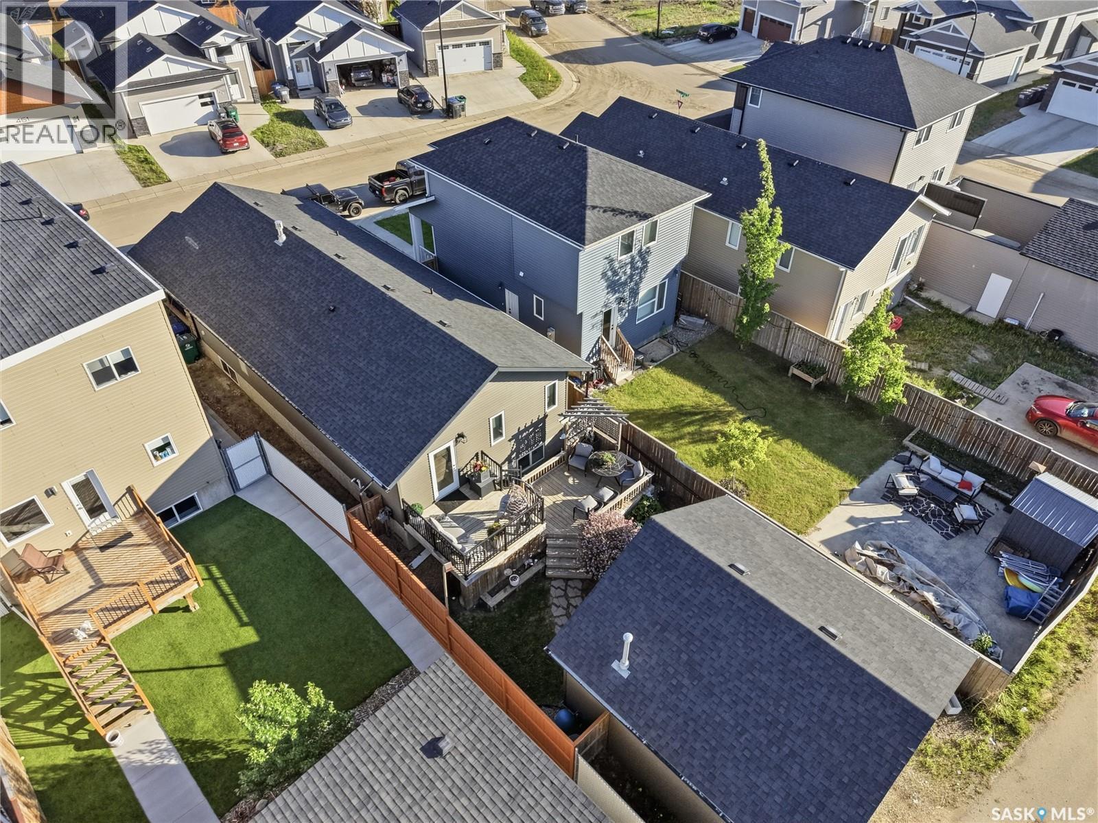 450 Bentley COURT — photo 64