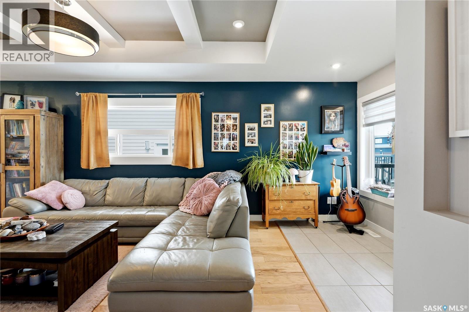 450 Bentley COURT — photo 9