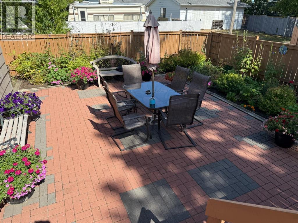 11 Virginia Avenue - 33