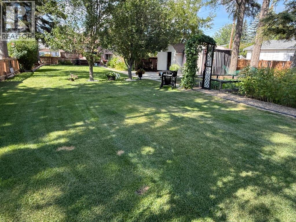 11 Virginia Avenue - 41