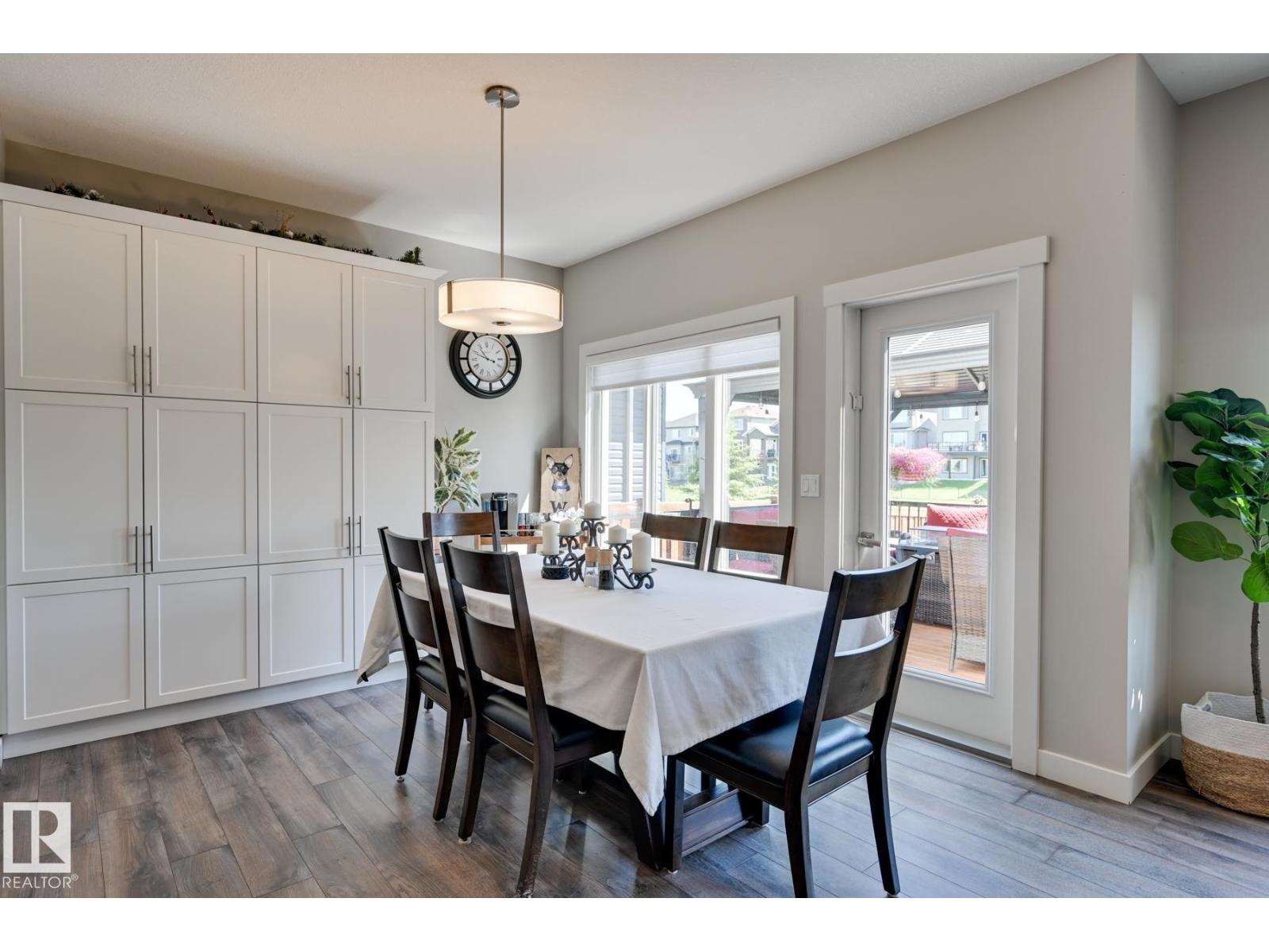 101 HILLDOWNS DR — photo 25