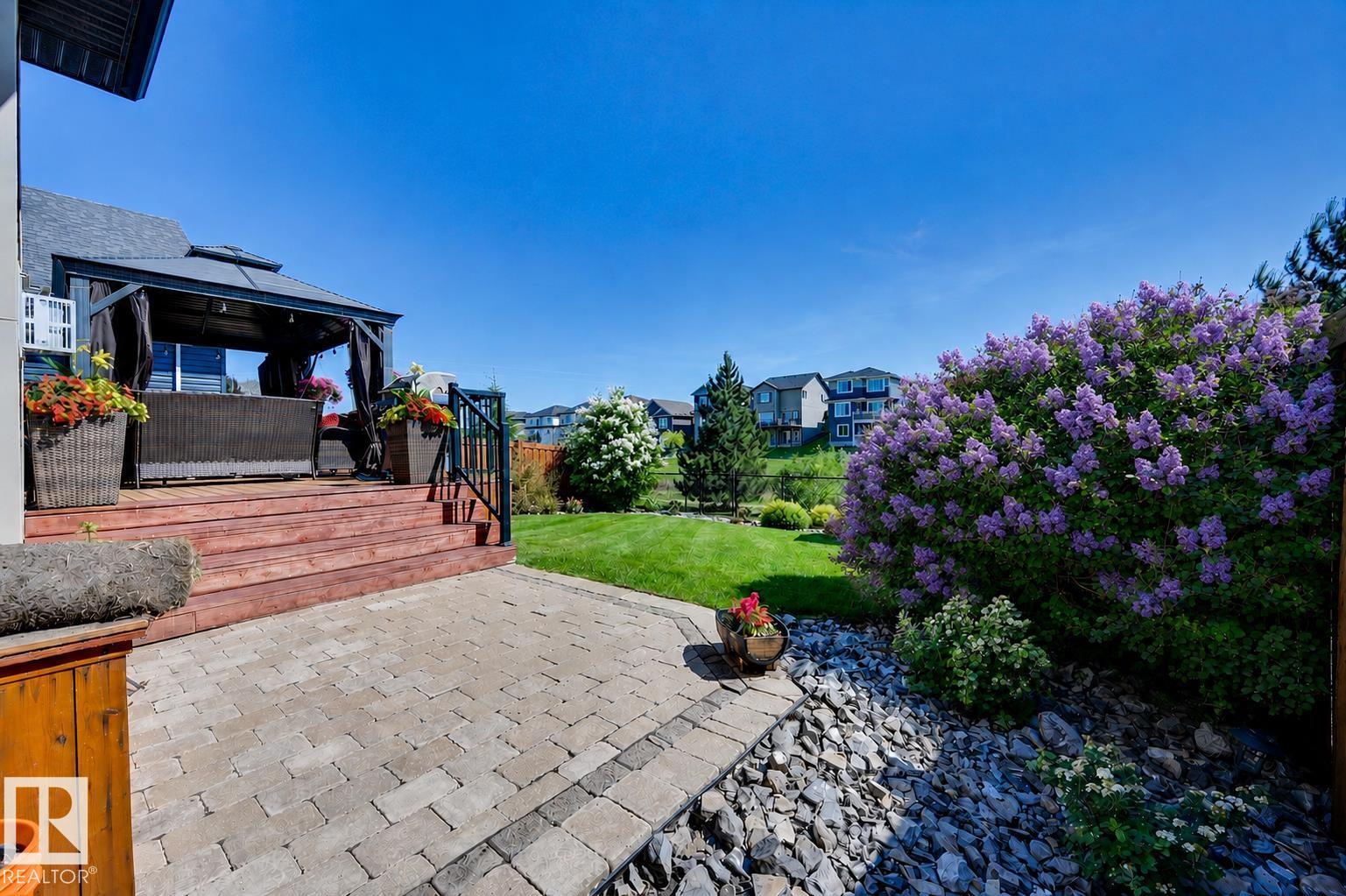 101 HILLDOWNS DR — photo 9