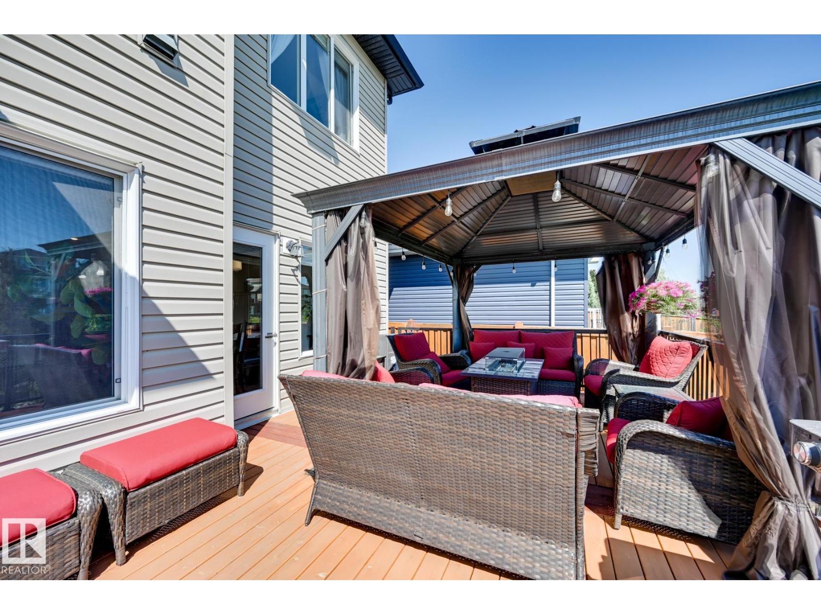 101 HILLDOWNS DR — photo 6