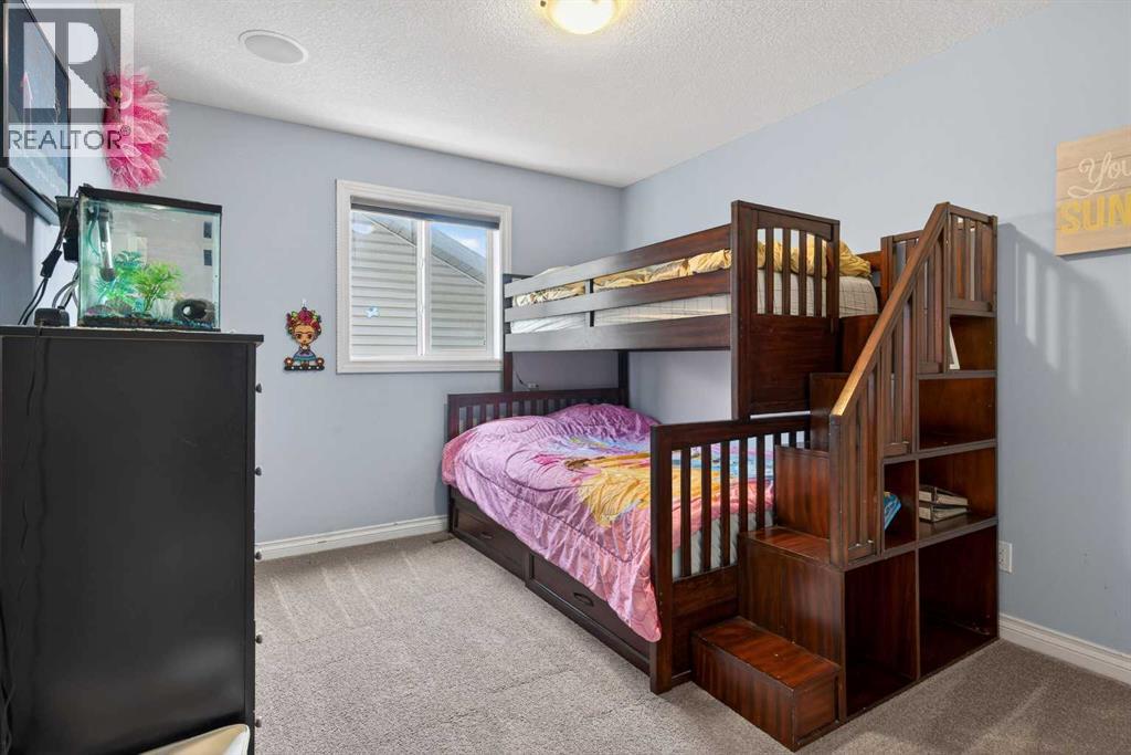 159 Sherwood Crescent NW - 26