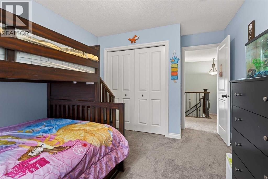 159 Sherwood Crescent NW - 27
