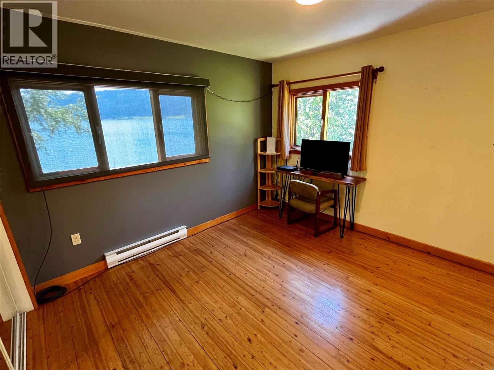 620 APPLEGROVE Road - 38
