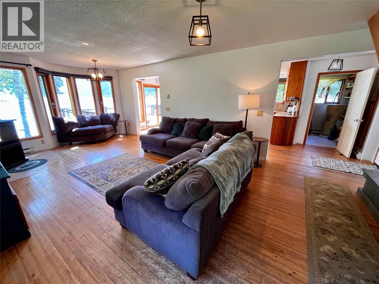 620 APPLEGROVE Road - 25