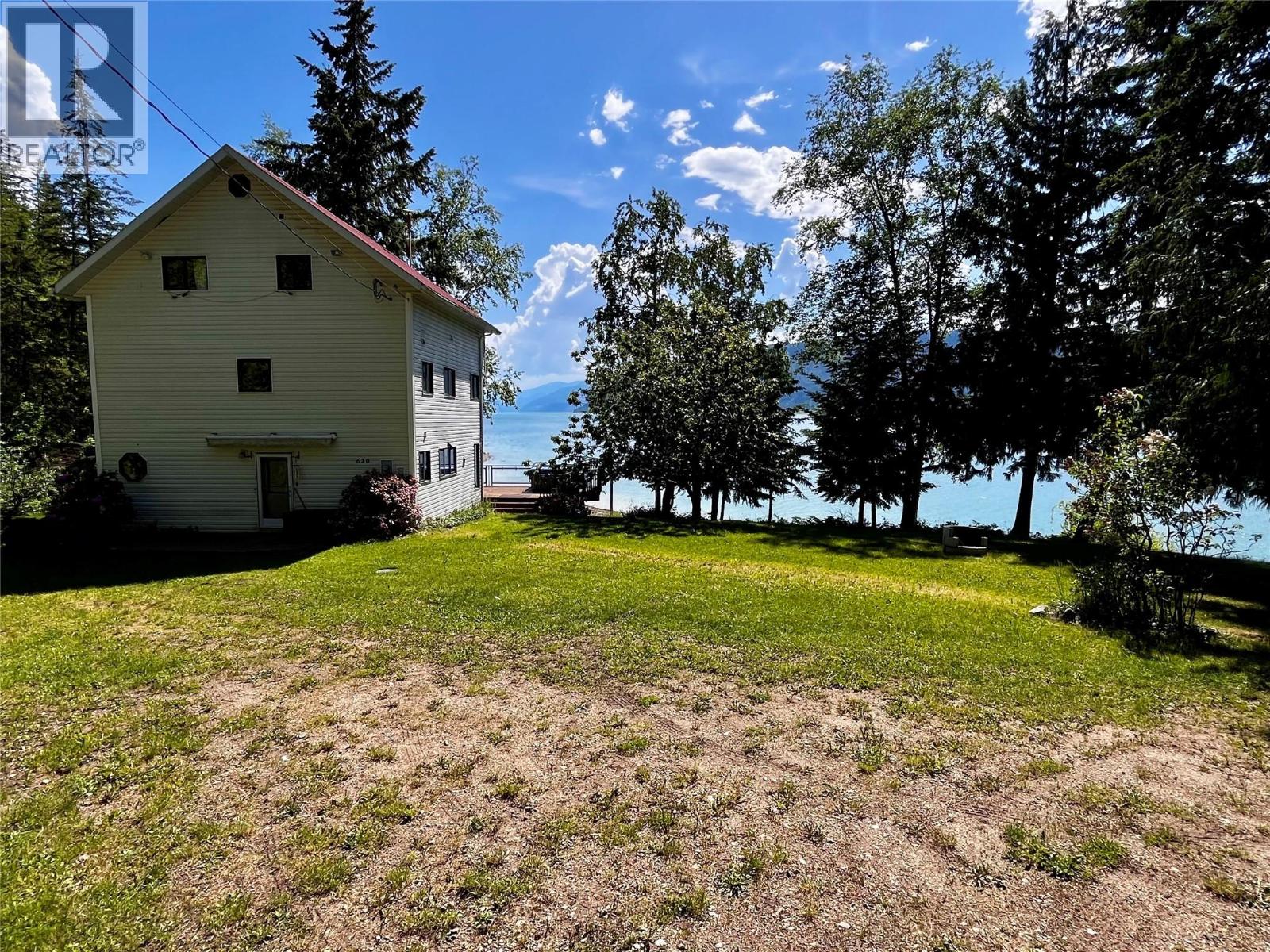 620 APPLEGROVE Road - 2