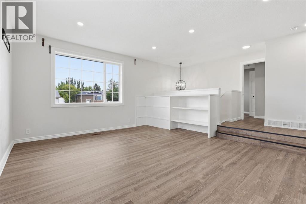28 Fallingworth Court NE — photo 6