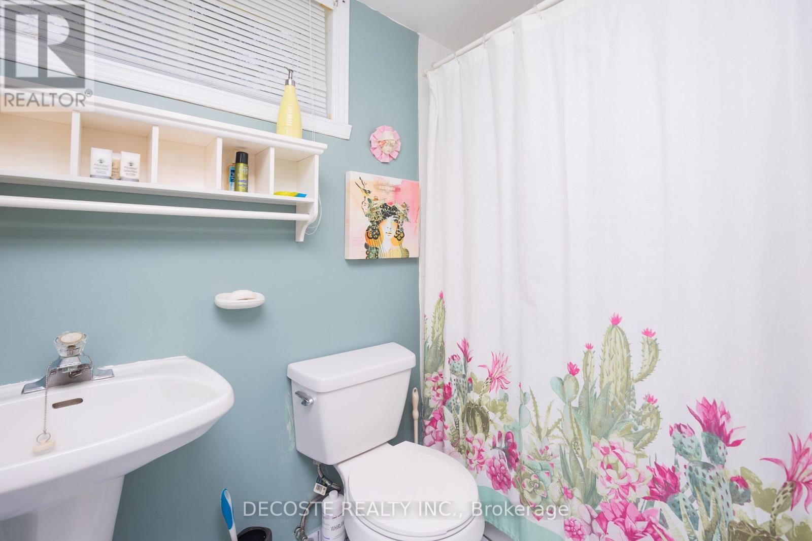 6281 GRAHAM COURT - 32
