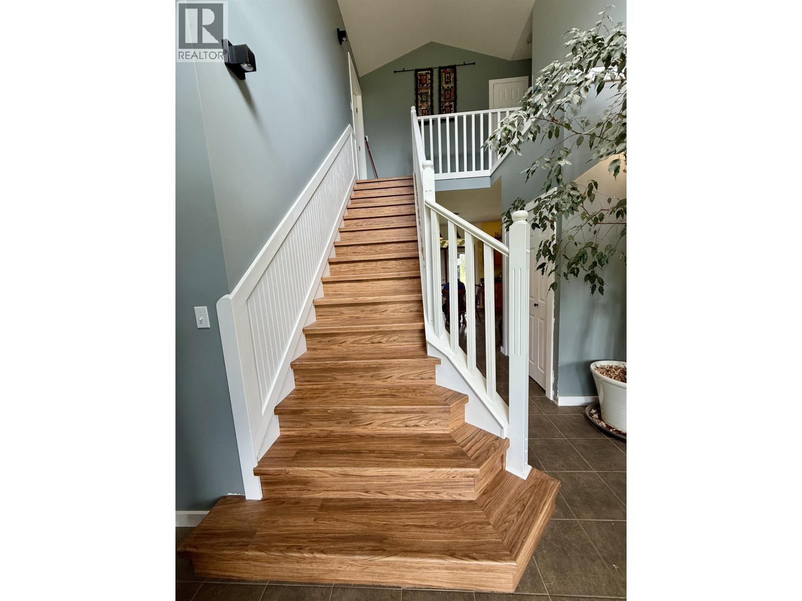 Photo 17 of 40 — 5235 E RED ROCK ROAD · Prince George, BC