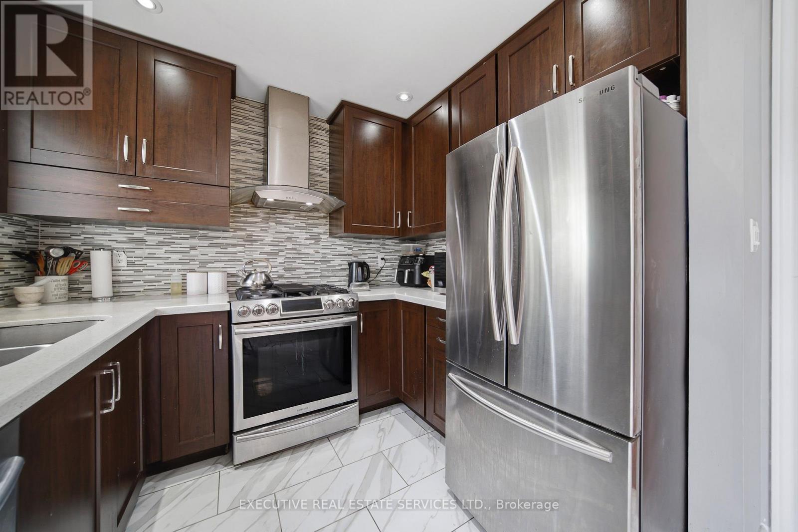 51 WORTHINGTON AVENUE - Image 12