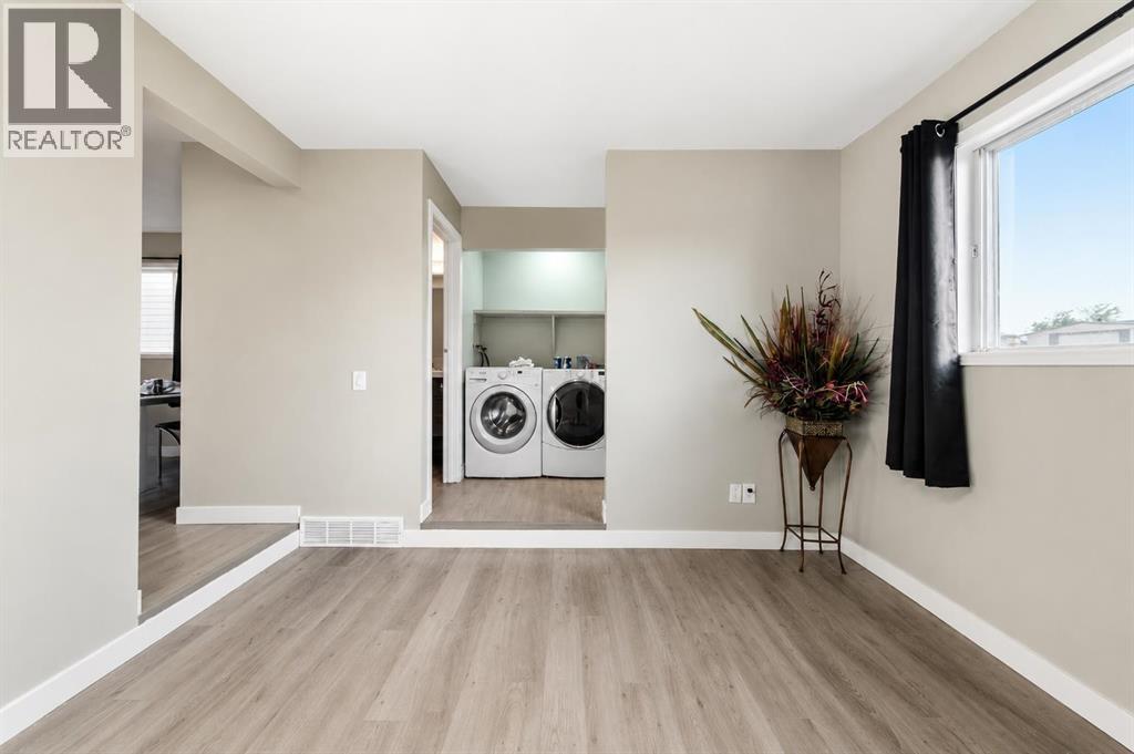 218 Falmere Way NE — photo 12