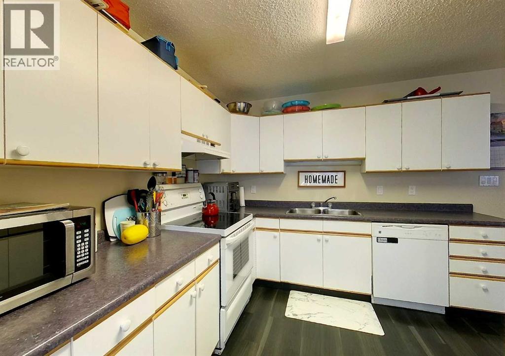 #5802 12 Avenue - 15