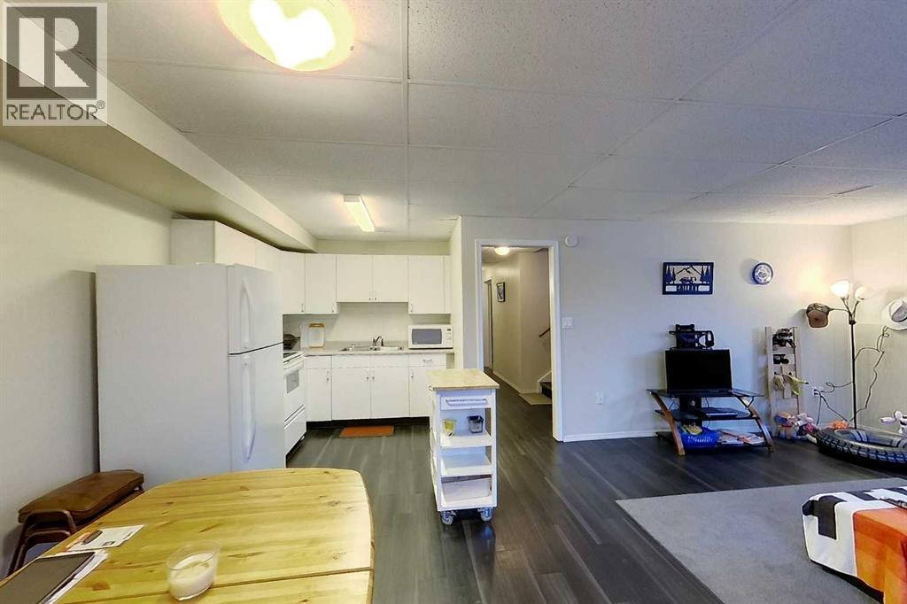 #5802 12 Avenue - 29