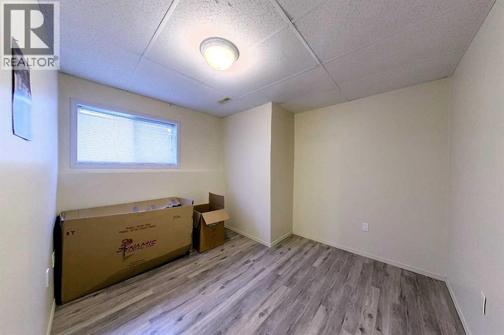 #5802 12 Avenue - 36
