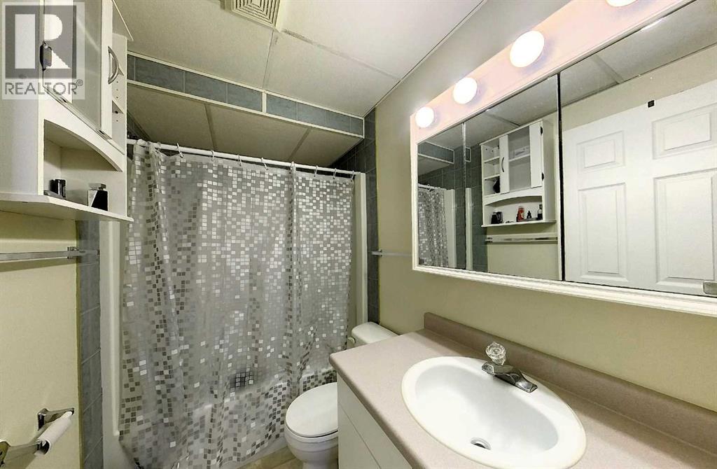 #5802 12 Avenue - 37