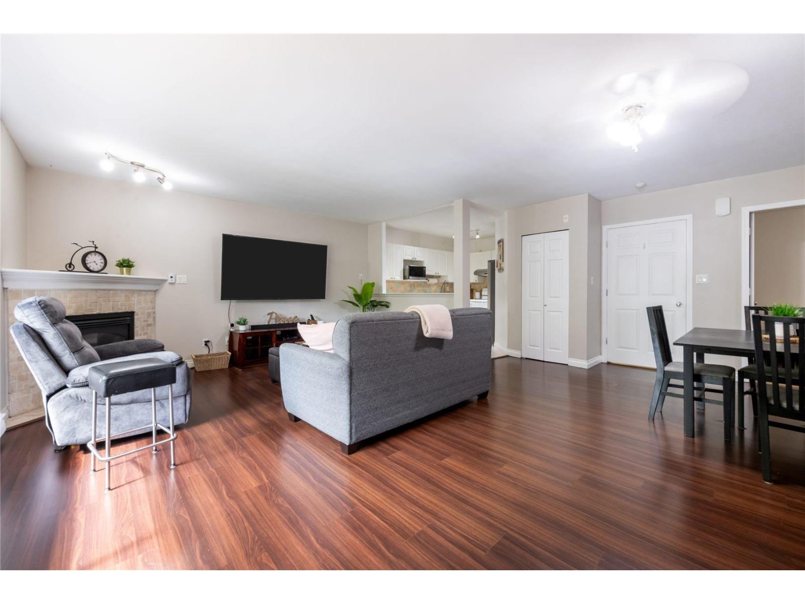 2 Bed, 1 Bath House for Sale in Surrey – 3 13660 84 AVENUE, Surrey – MLS# R3133627 - Image 7