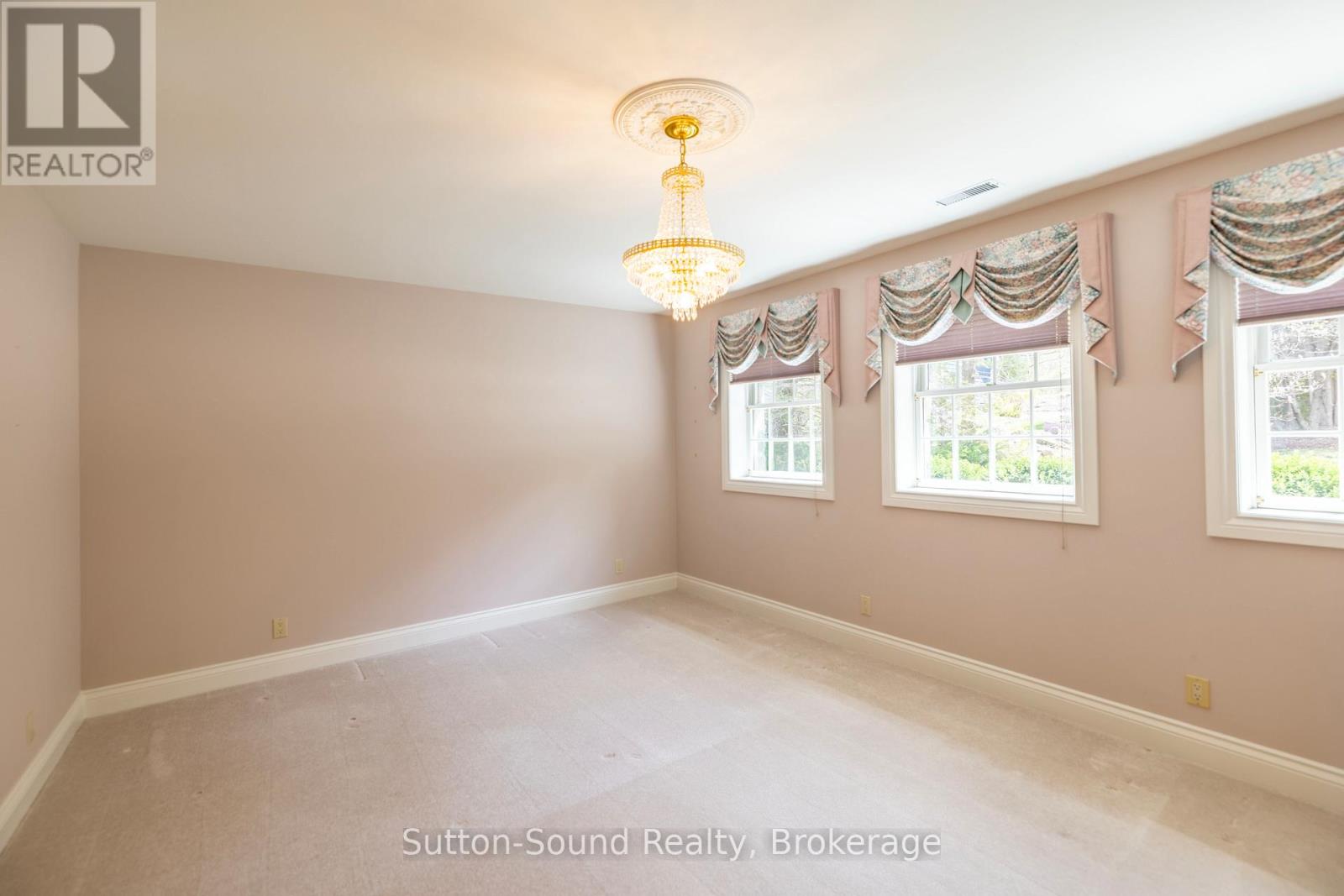 148 RAINBOW BEACH ROAD - 25