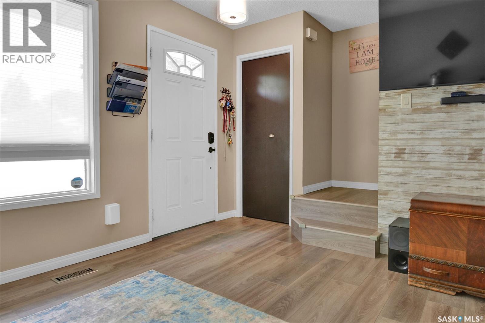 409 Lenore DRIVE - photo 3