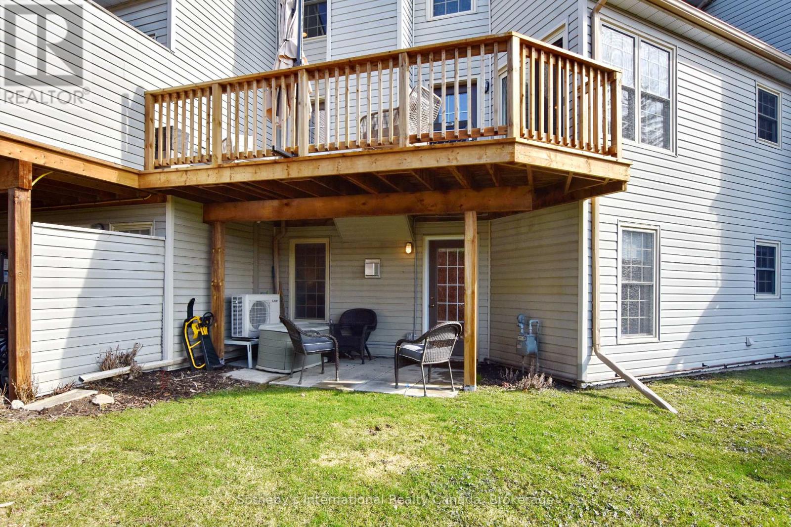 #103 150 VICTORIA STREET S - 23