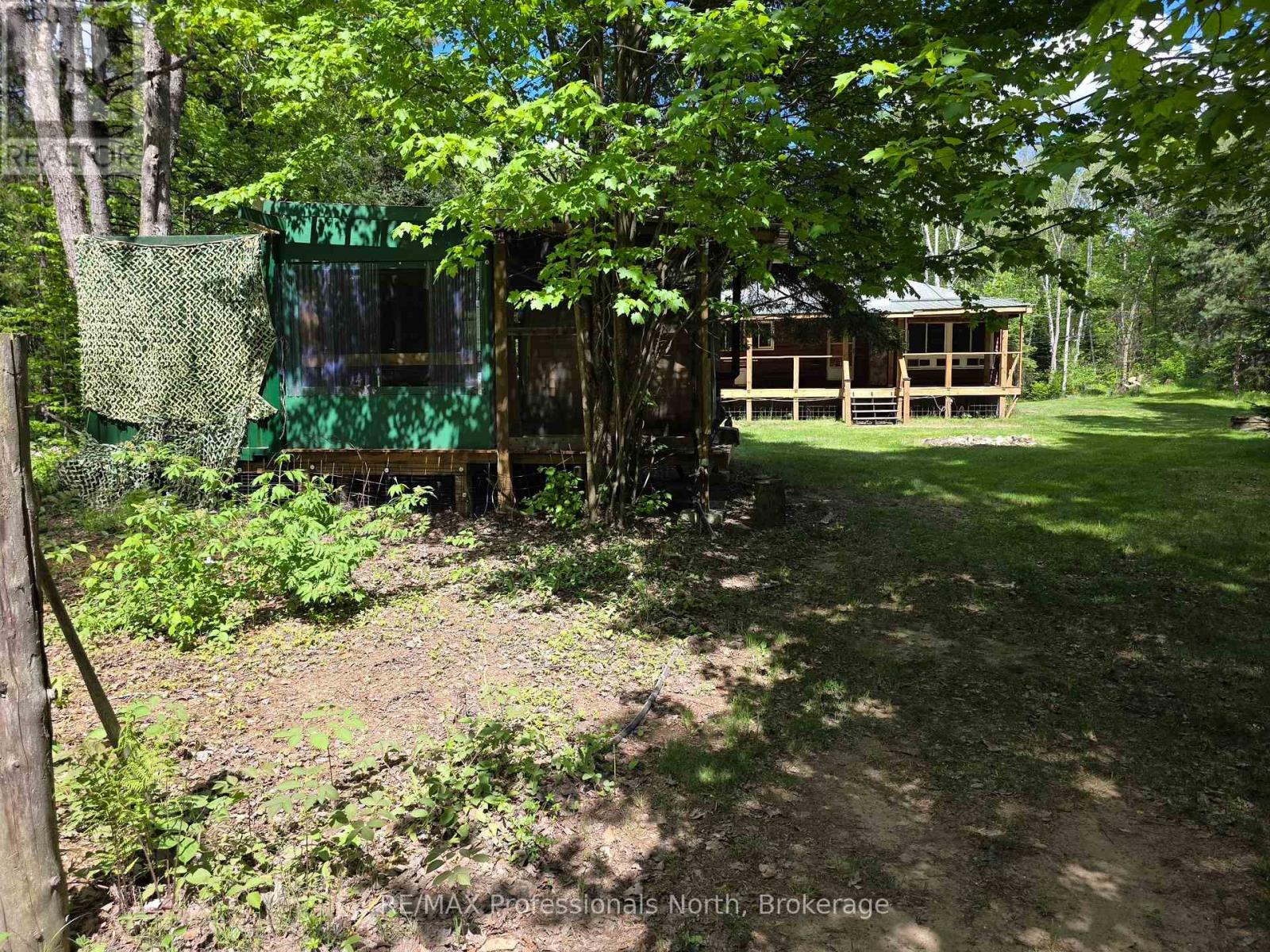46 ROBERT ROAD W - 21