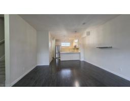 228 32095 Hillcrest Avenue, Abbotsford, BC V2T1S3 Photo 6