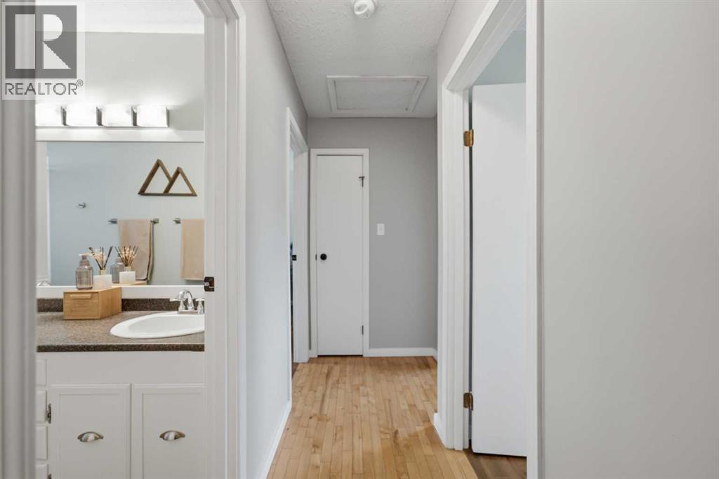 127 Thomas Place — photo 15