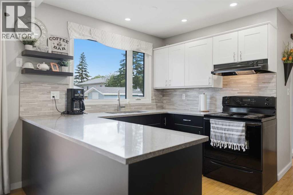 127 Thomas Place — photo 11