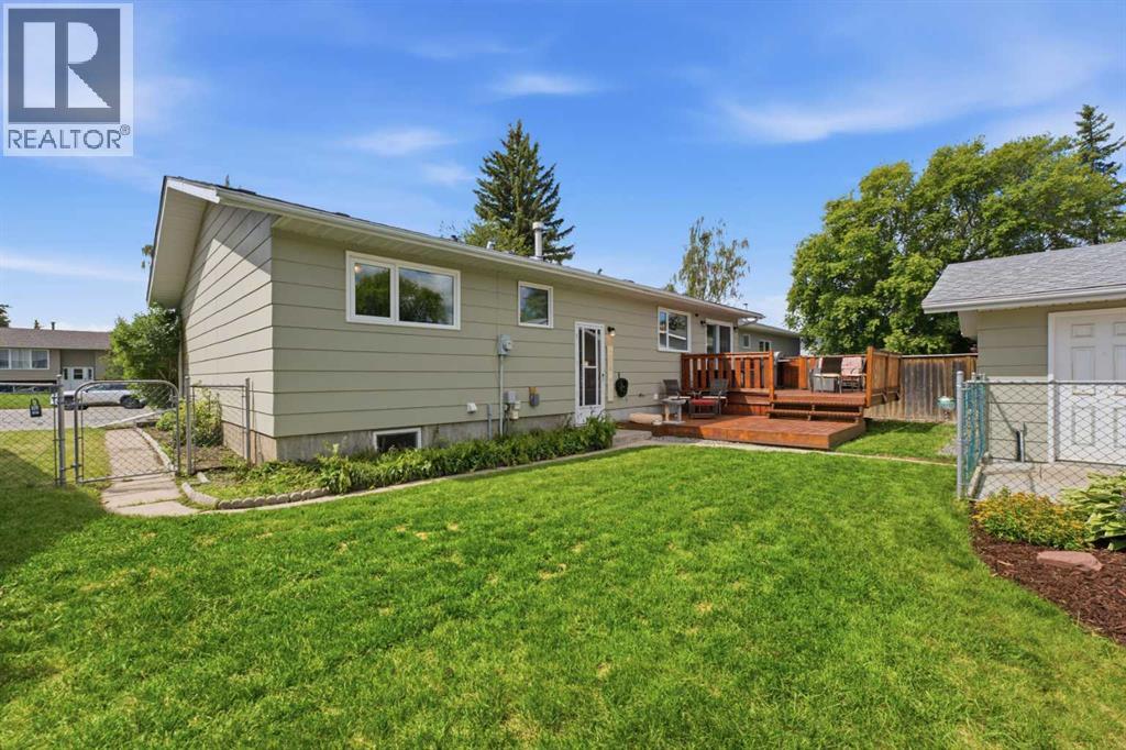 127 Thomas Place — photo 34