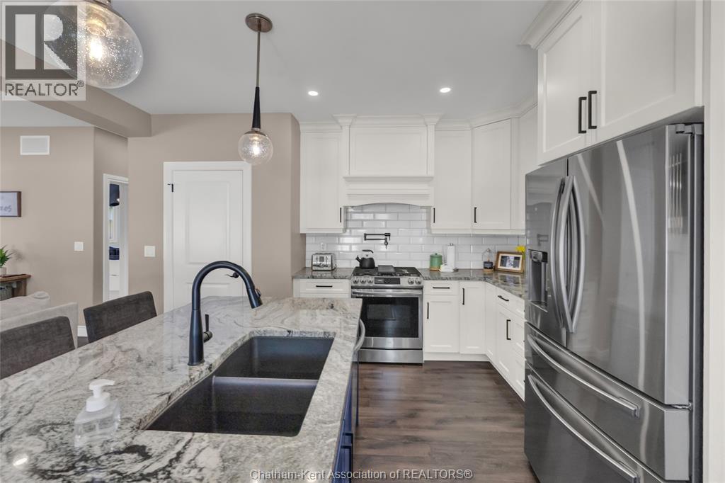 57 Sleepy Meadow DRIVE - 11