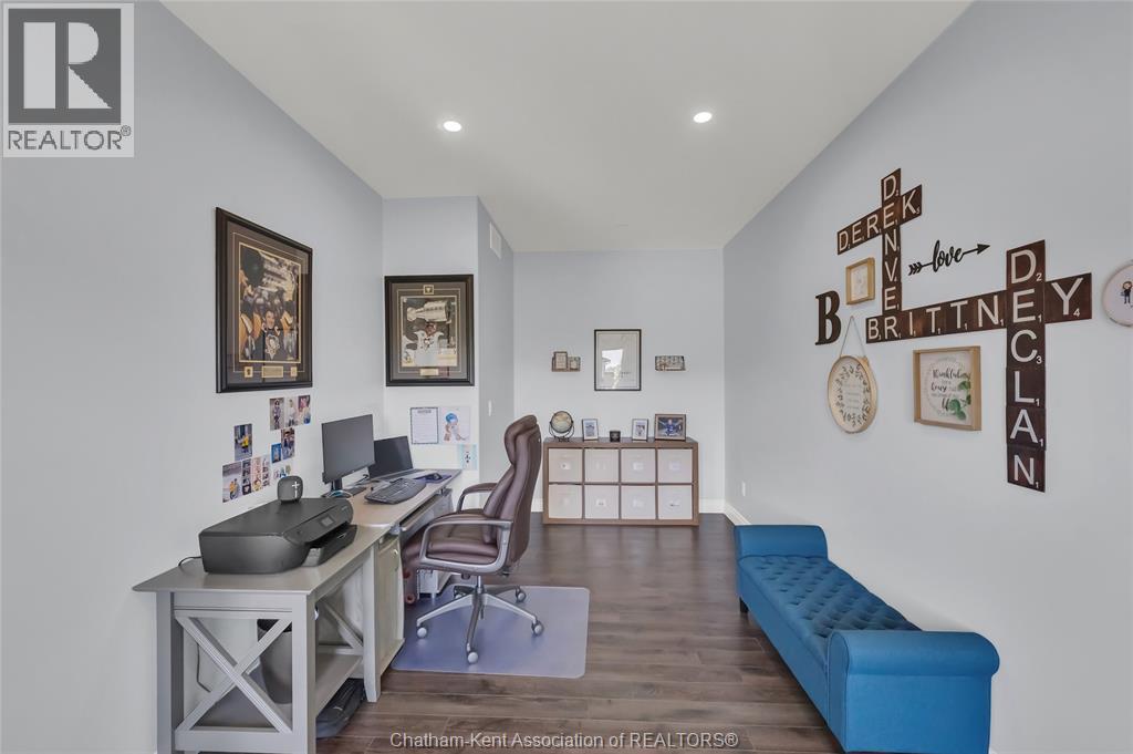 57 Sleepy Meadow DRIVE - 16