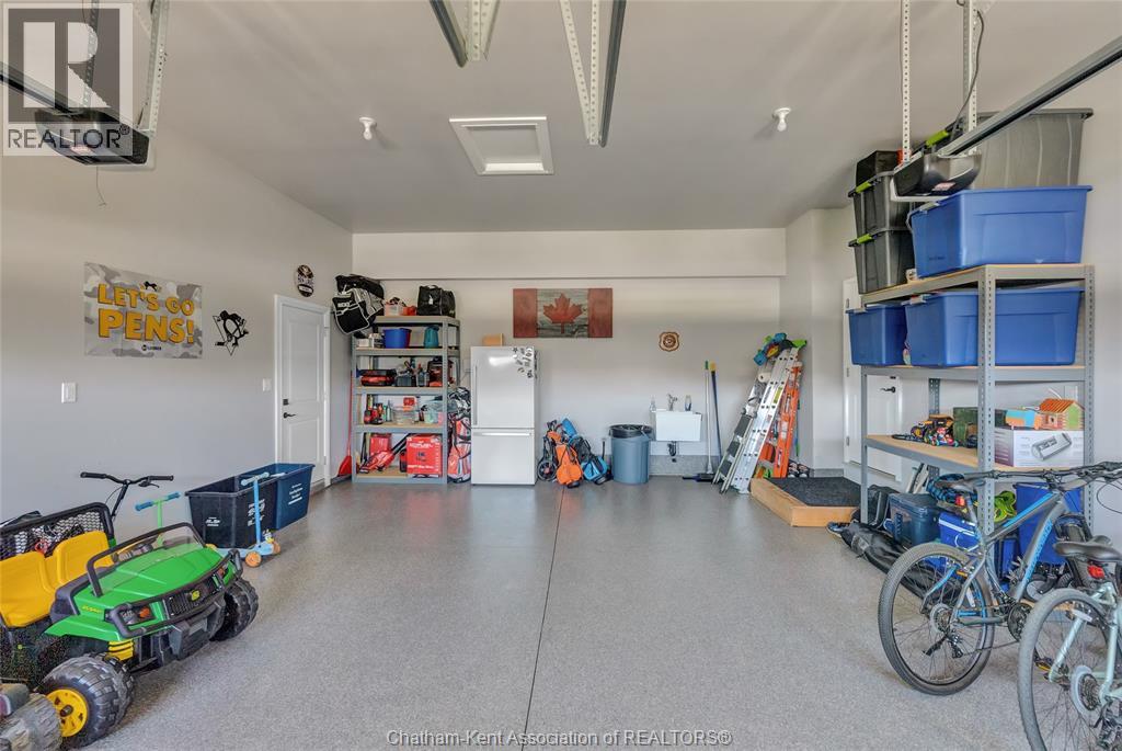 57 Sleepy Meadow DRIVE - 43