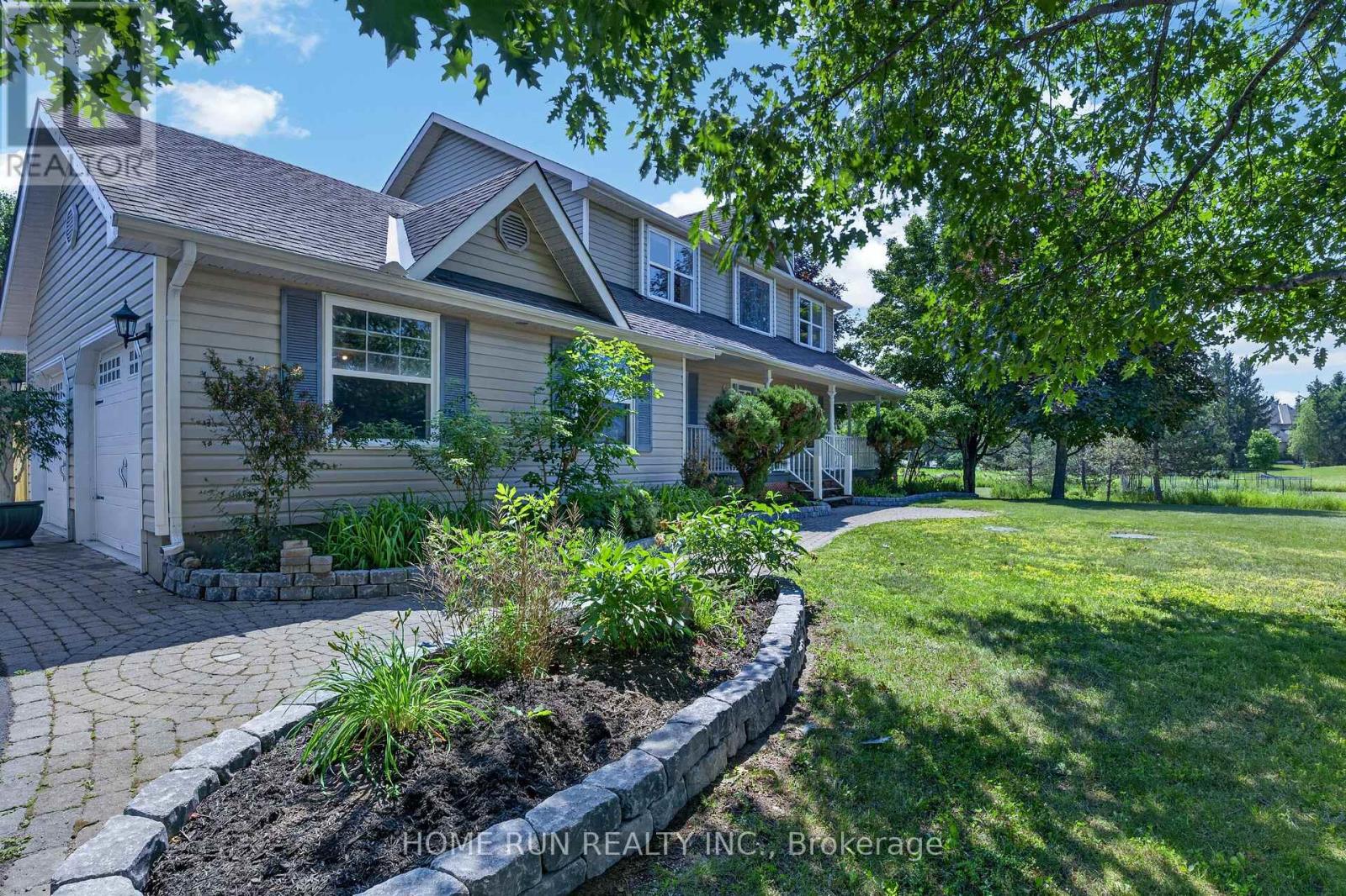 112 KERSCOTT HEIGHTS WAY - 4