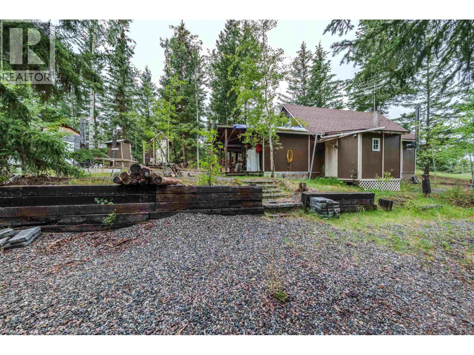 920 S GREEN LAKE ROAD - Image 17