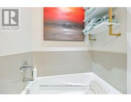 616 - 29 Queens Quay E, Toronto, ON M5E0A4 Photo 12