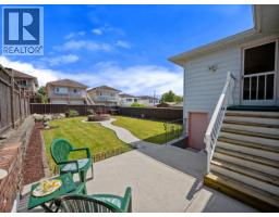 7766 Davies Street, Burnaby, BC V3N3H4 Photo 9