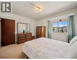 7766 Davies Street, Burnaby, BC V3N3H4 Photo 14