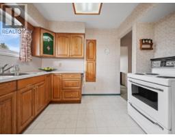 7766 Davies Street, Burnaby, BC V3N3H4 Photo 20