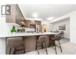 1126 Baltic Lane, Pickering, ON L1X0G9 Photo 6